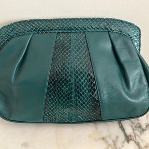 Green clutch bag